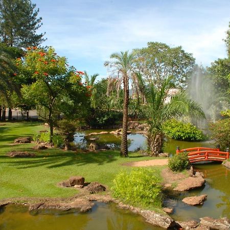 Lacqua Diroma Hotel Com Parque Aquatico 24 Horas Caldas Novas Eksteriør bilde