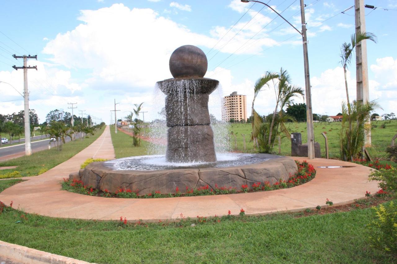 Lacqua Diroma Hotel Com Parque Aquatico 24 Horas Caldas Novas Eksteriør bilde
